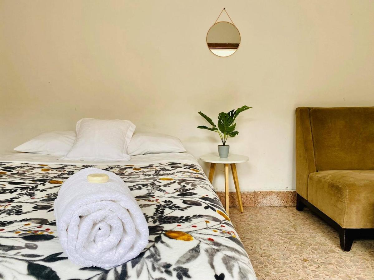 Casa Del Centro Bed & Breakfast Morelia Exterior photo